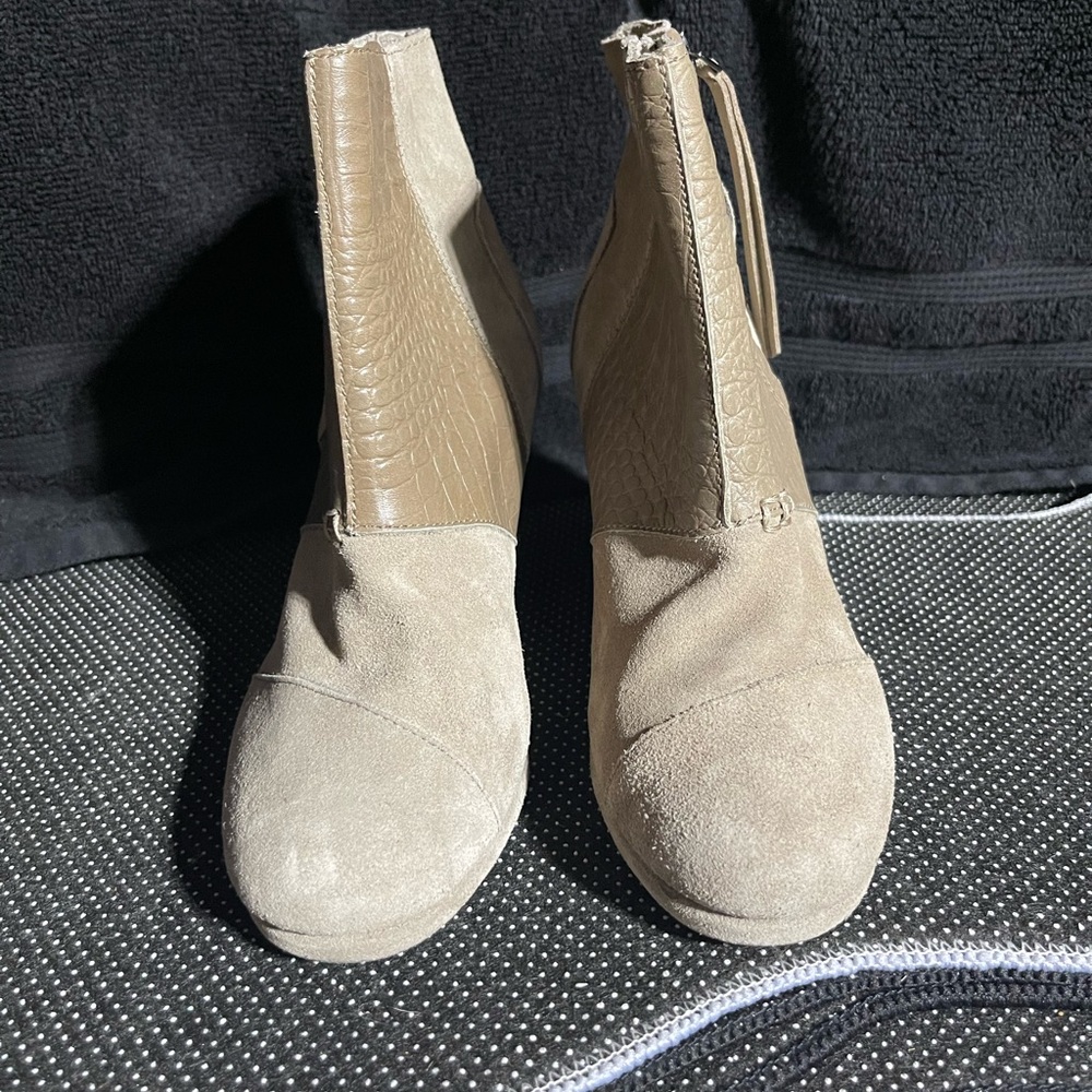 Toms Taupe and Beige Ankle Booties